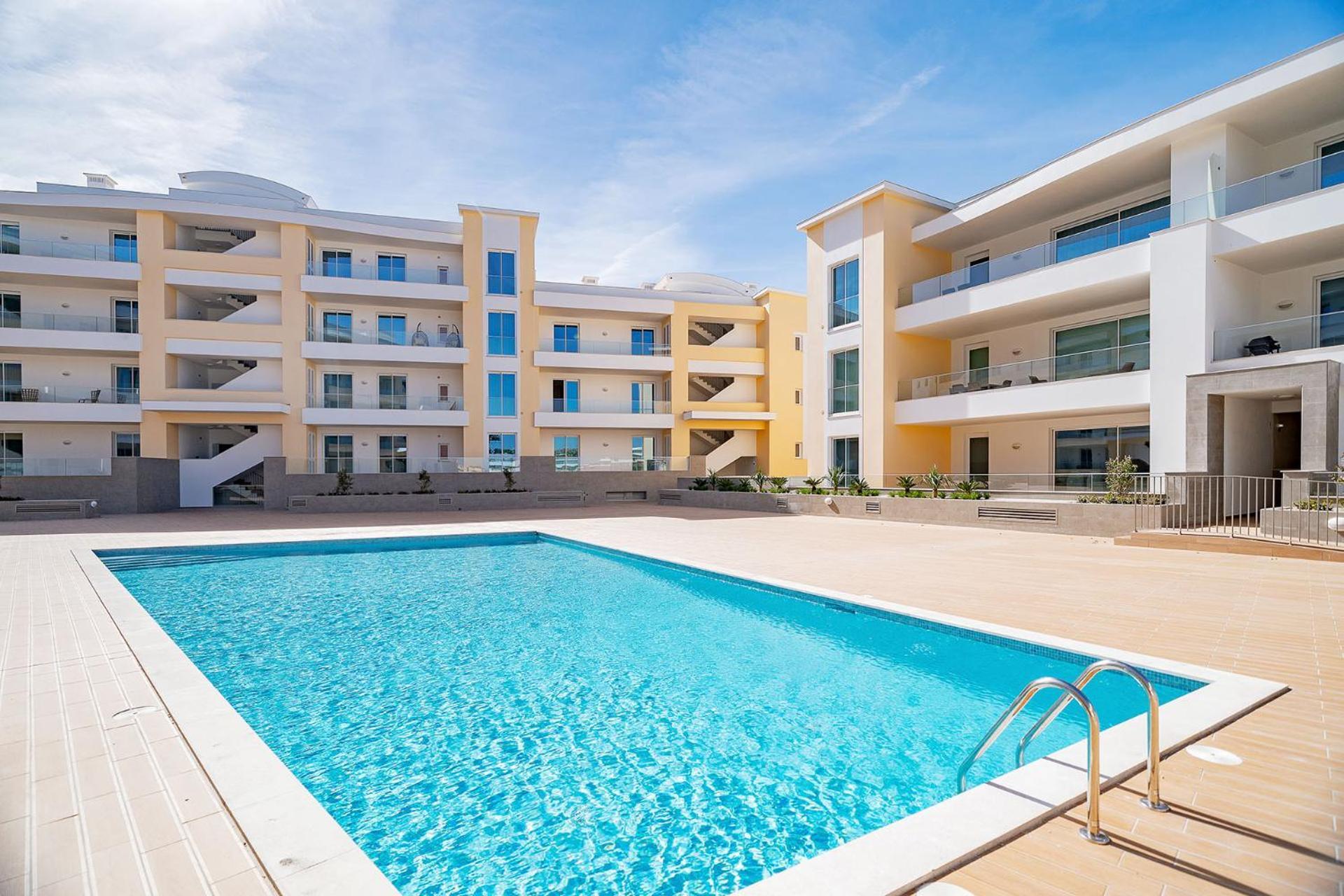 Marina View 3 With Pool By Homing Apartment Lagos